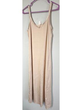 Vintage Vanity Fair Nylon Full Slip Beige Womens Size 34 32"/40 Stretch